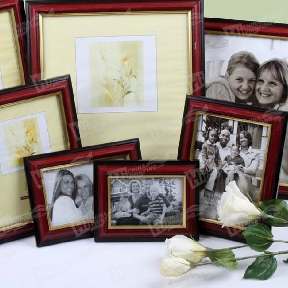 Noble and Elegant Canvas Frames